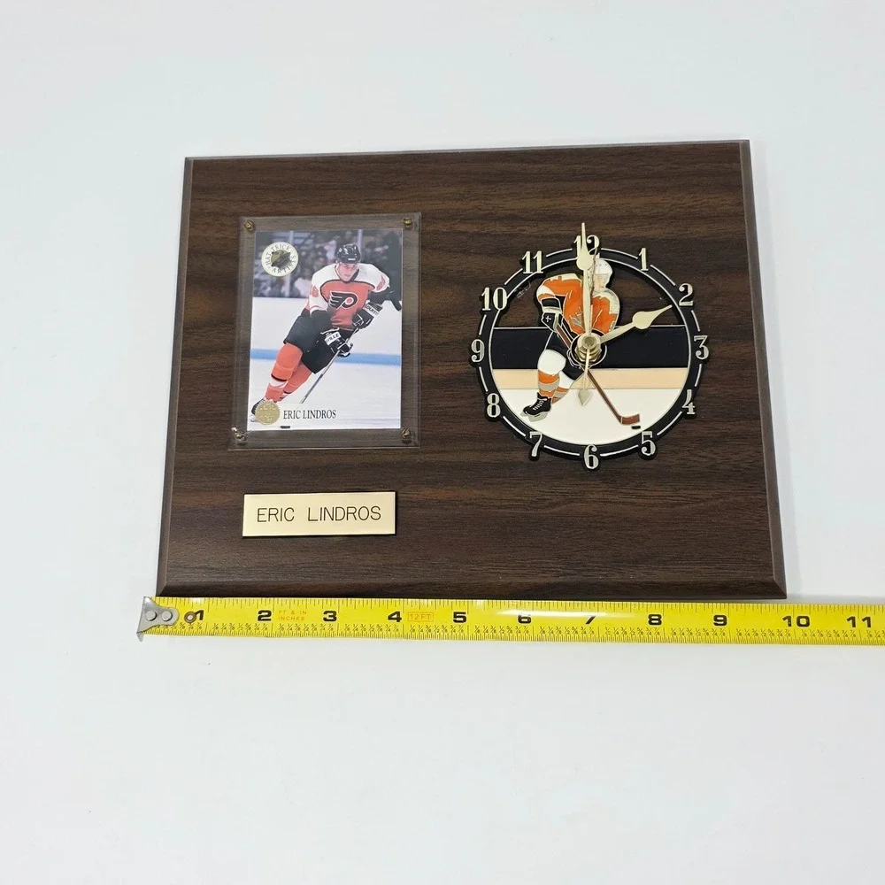 Eric Lindros Philadelphia‎ Flyers Wood Plaque Vintage NHL Hockey Wall Clock 8x10